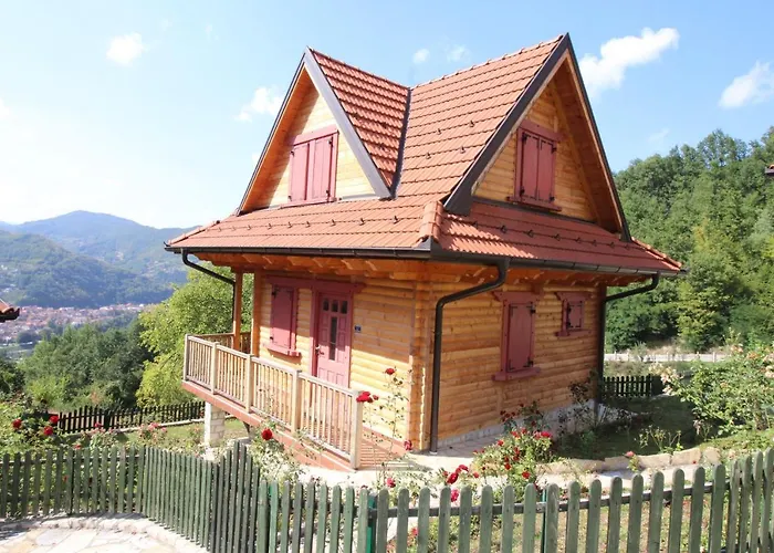 山林小屋 Std Besevic 