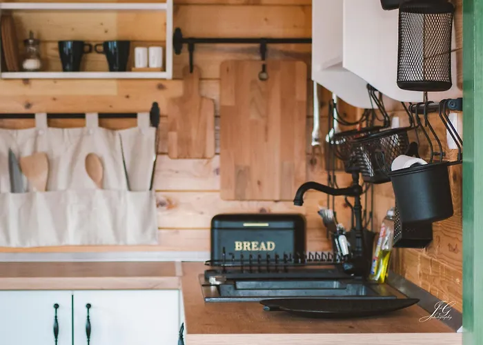 山林小屋 Std Besevic 