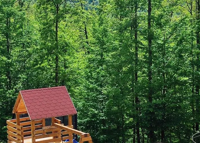 山林小屋 Std Besevic 